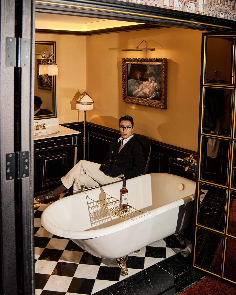 image_1694553675595_1000