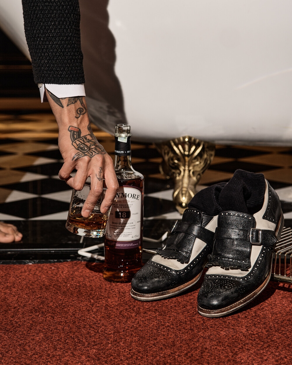 image_1694553679812_1000