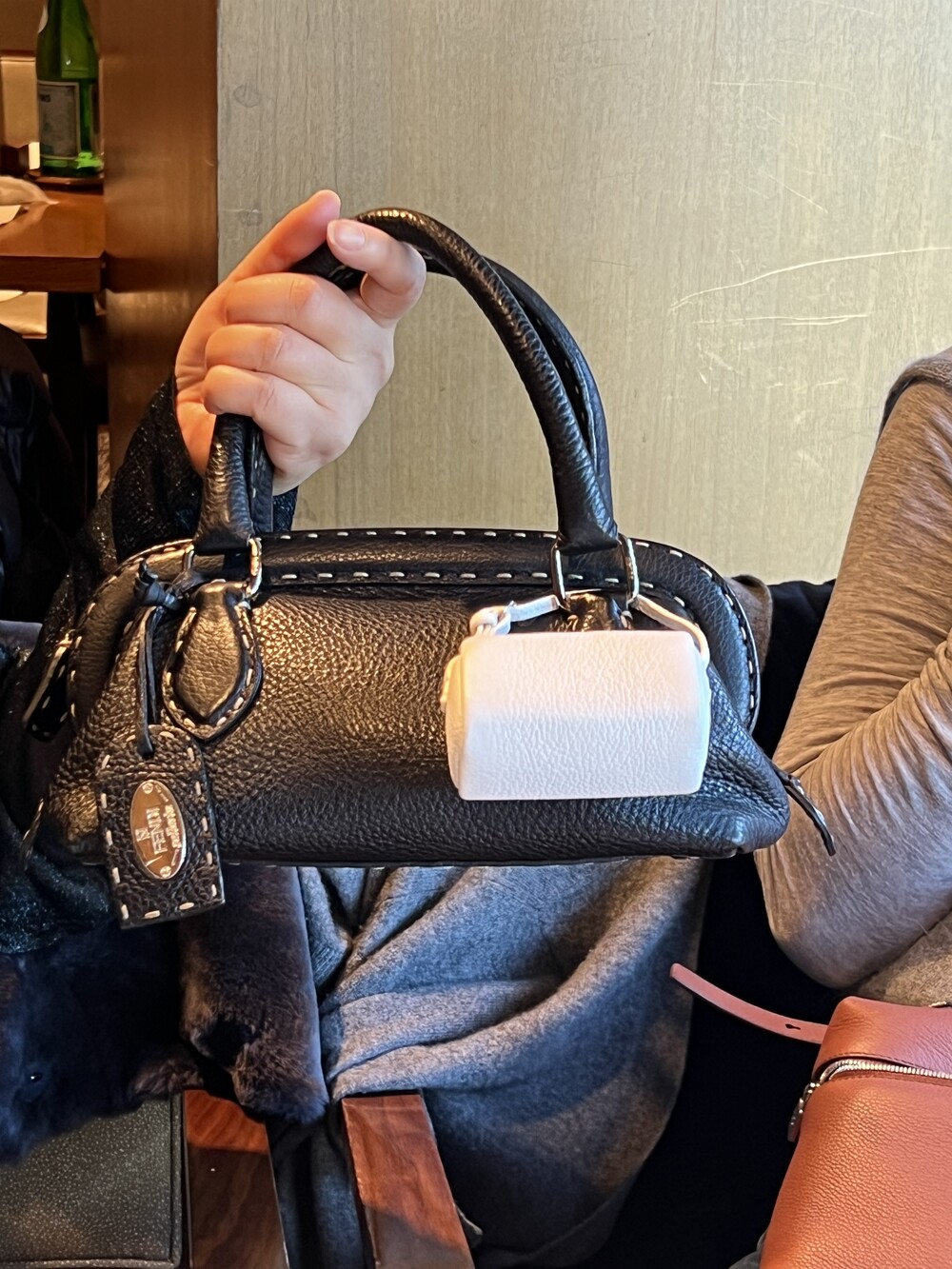 미니백 키링 착용/연출