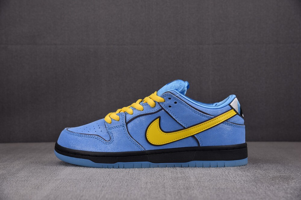 The Powerpuff Girls Nike SB Dunk Low 