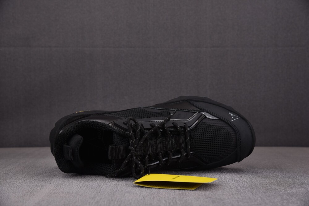 로아 락파 블랙