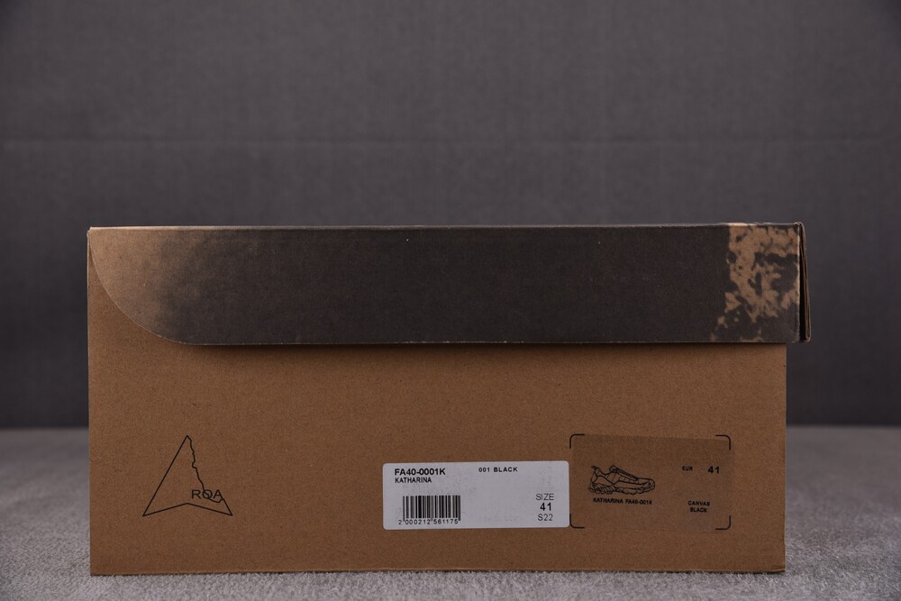 로아 하이킹 카타리나 블랙