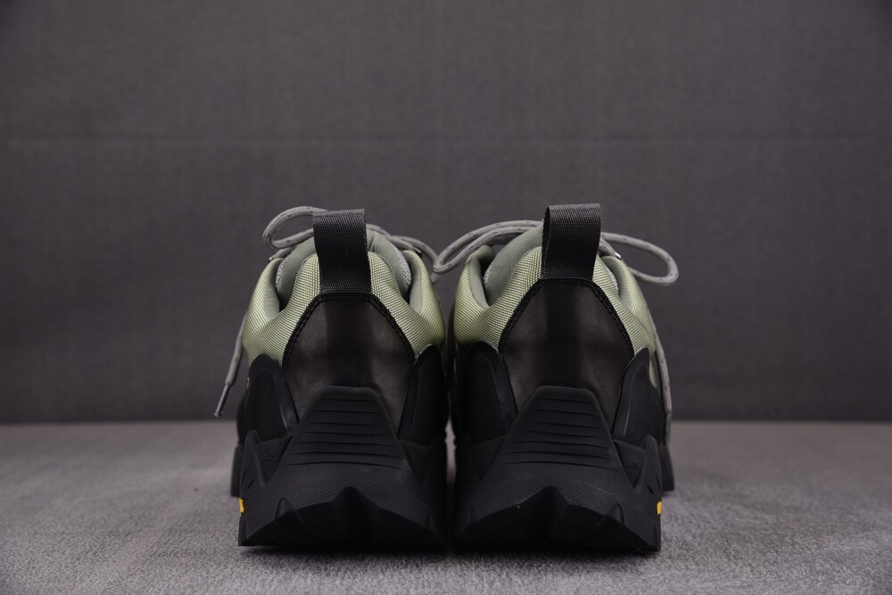 로아 카타리나 올리브 레플리카