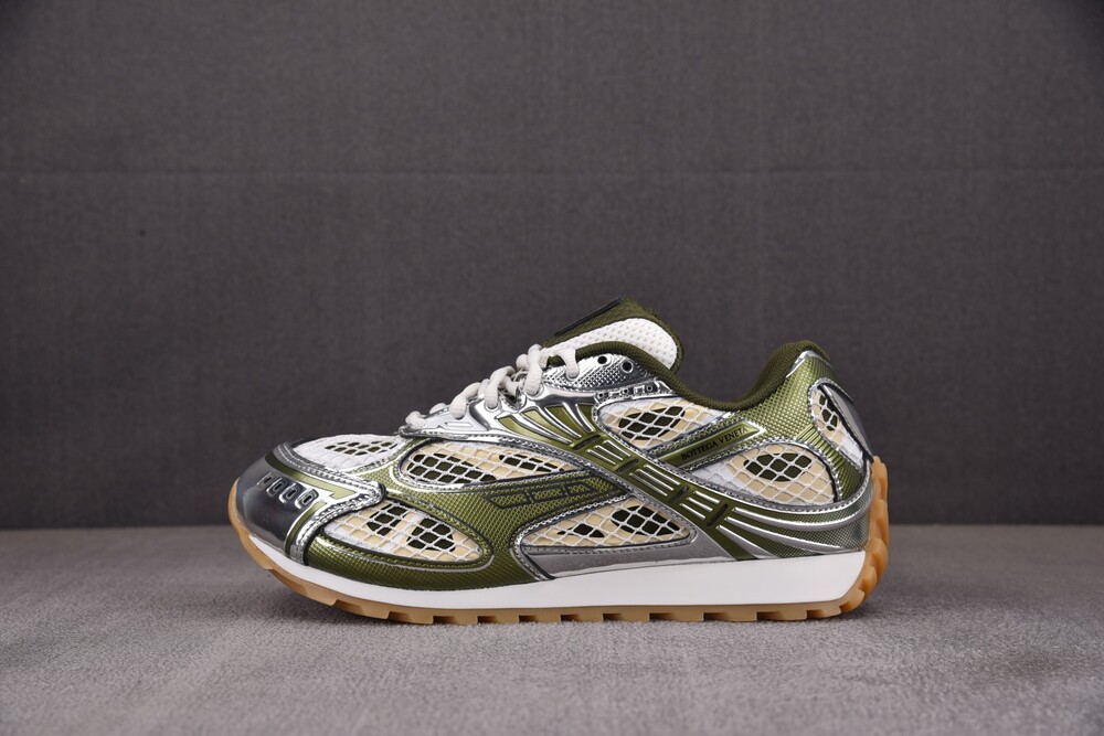 Bottega Veneta Orbit Sneaker mudwhite