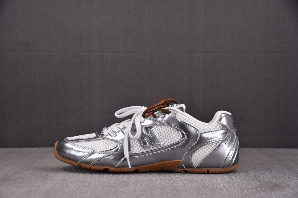 New Balance x Miu Miu 530 SL Metallic Leather and Mesh Sneakers Silver