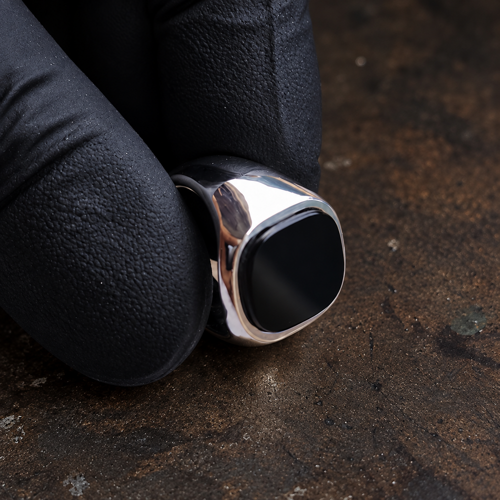 BLACK CONTOUR RING 크기와 형태
