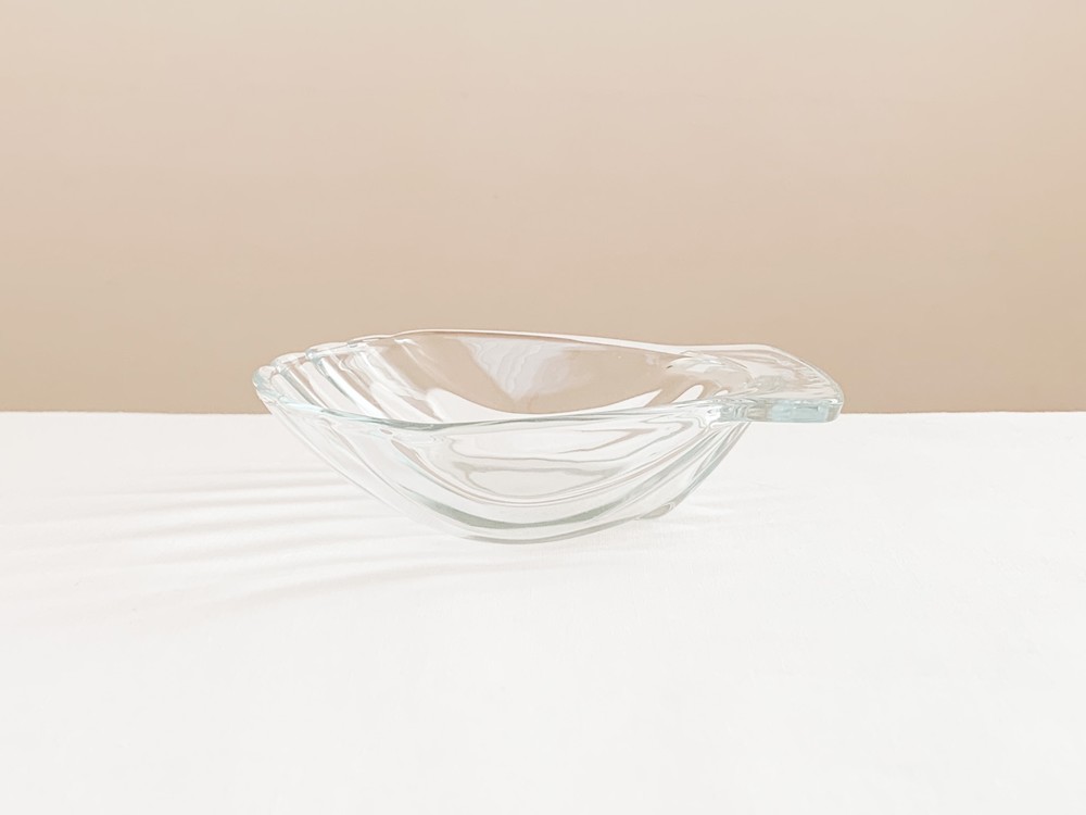 1950s pyrex france scallop dish