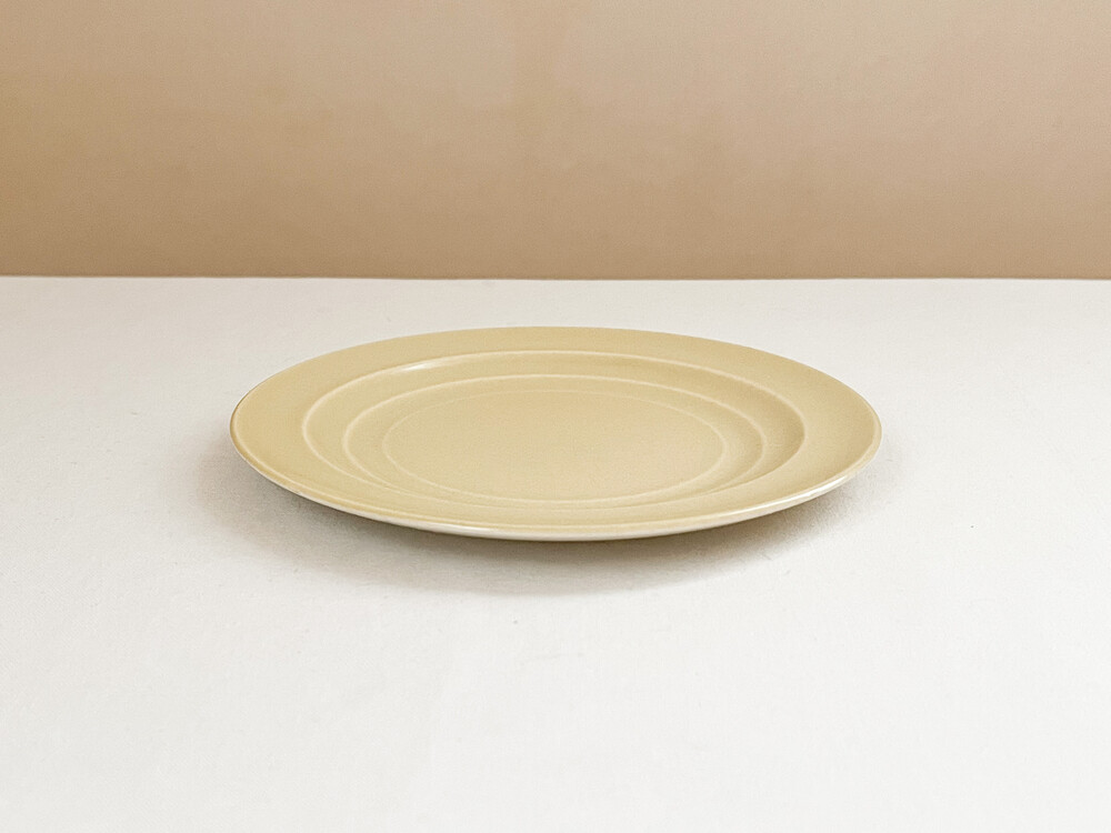 1940s branksome pottery butter yellow plates
