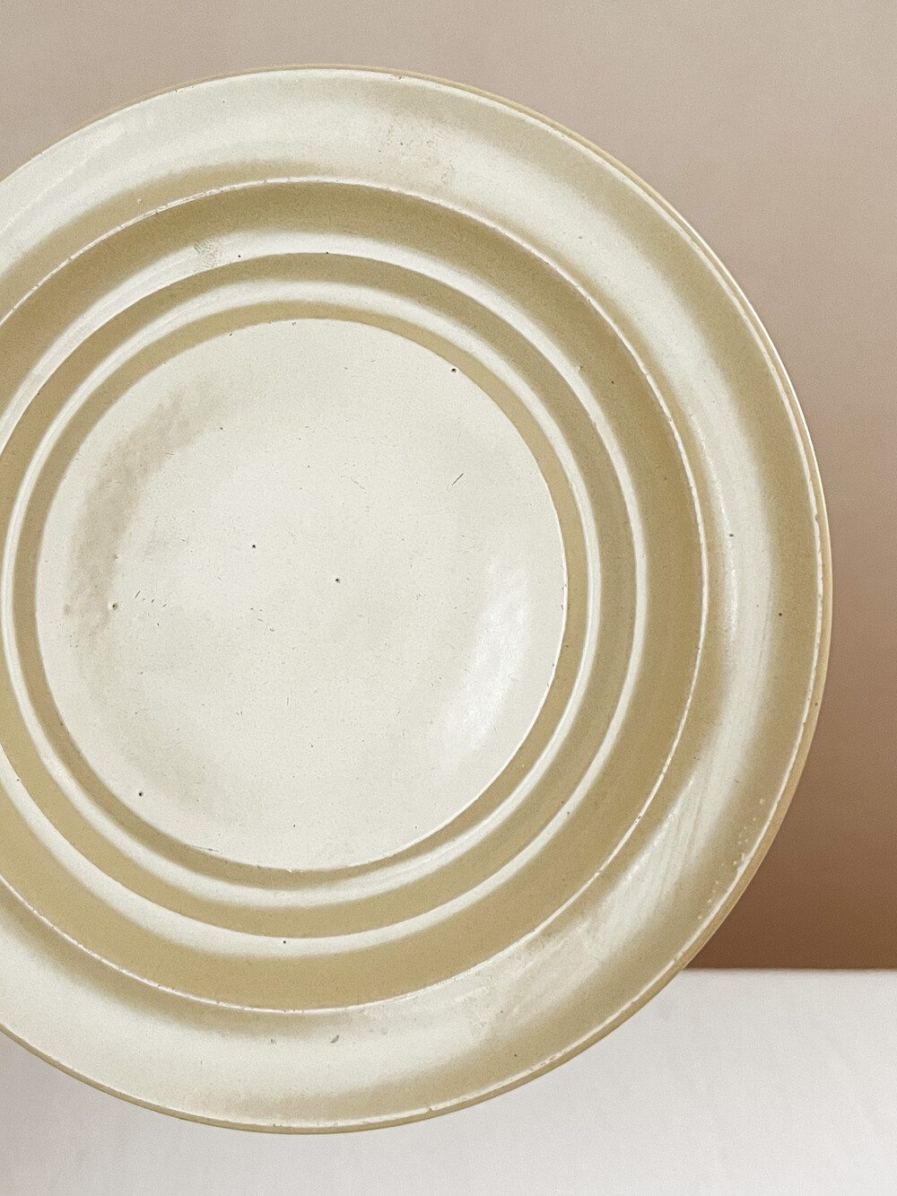 1940s branksome pottery butter yellow plates