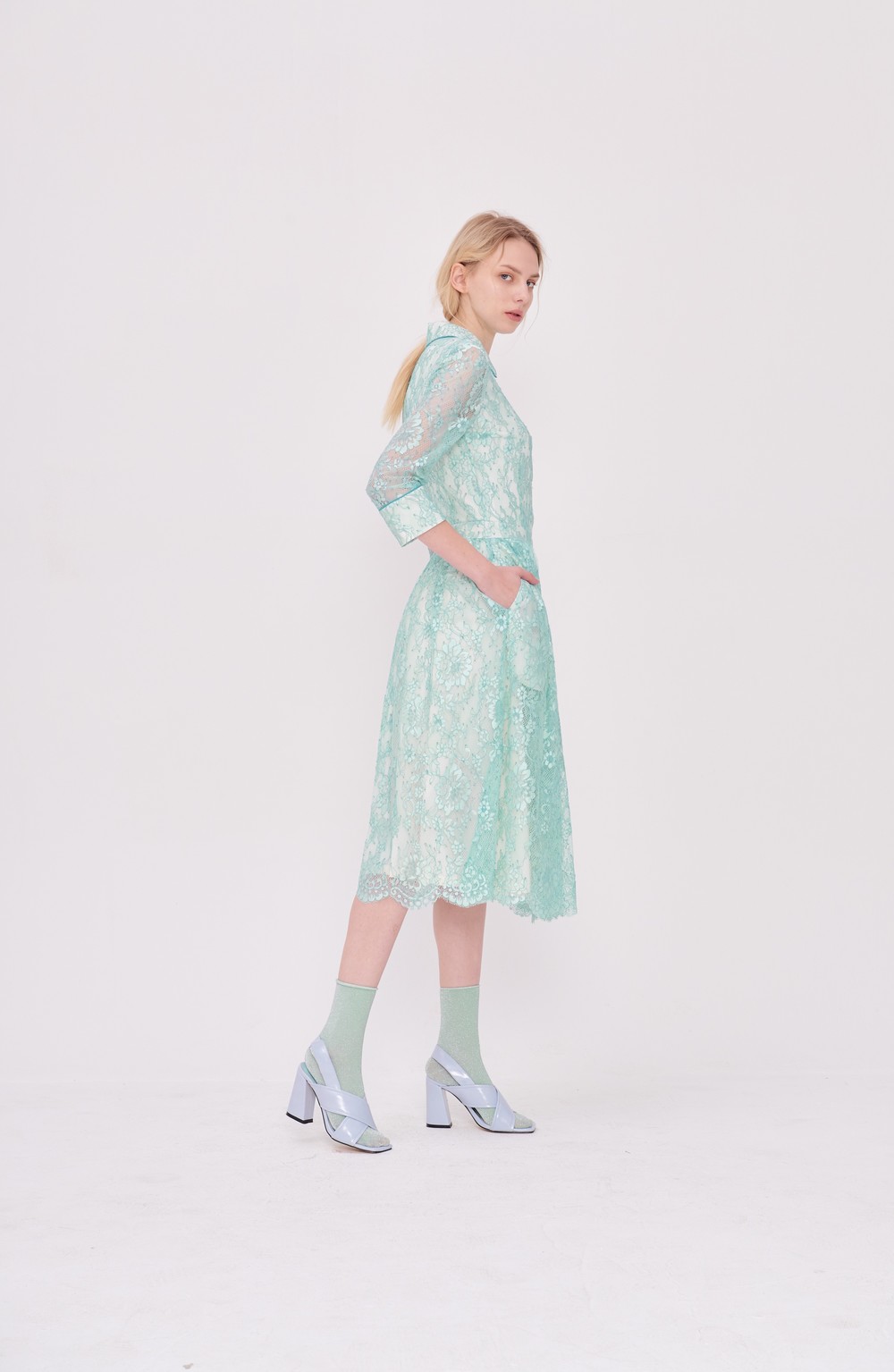 pipe lace suit design