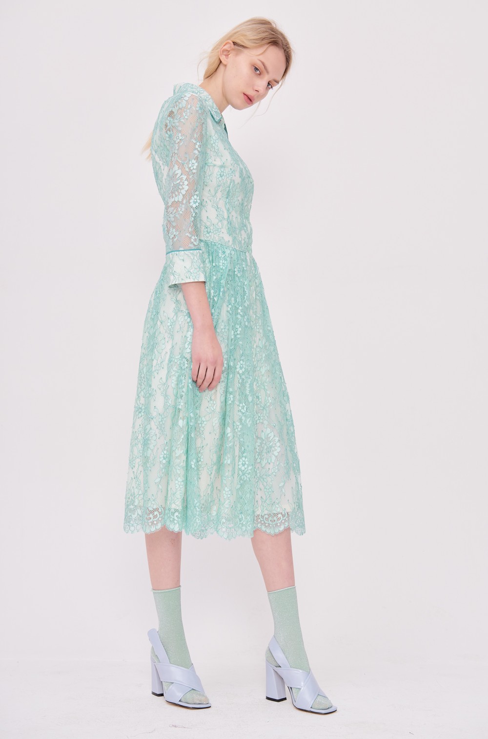 pipe lace suit design