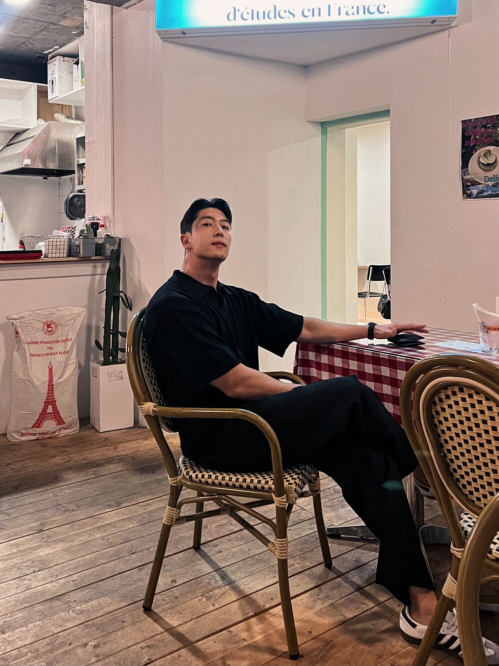 image_1682320528554_1000