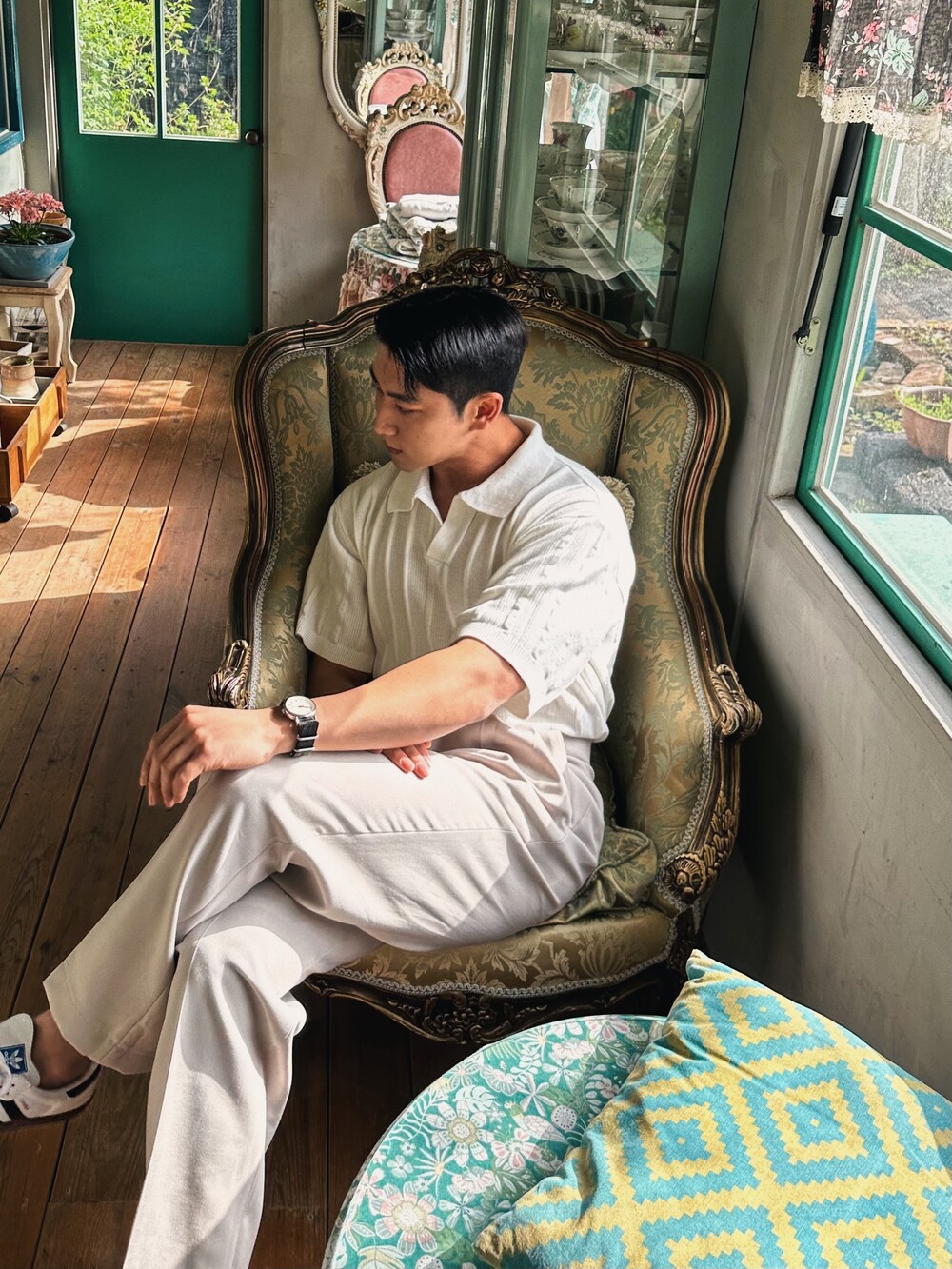 image_1682320602371_1000