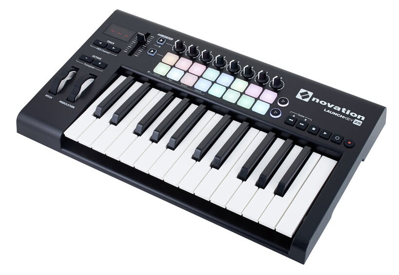 Novation Launchkey 25 Mk2 노베이션 런치키 마스터키보드