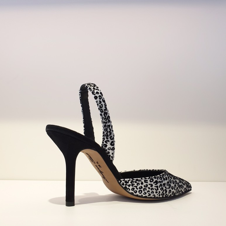 leopard print flat slingbacks