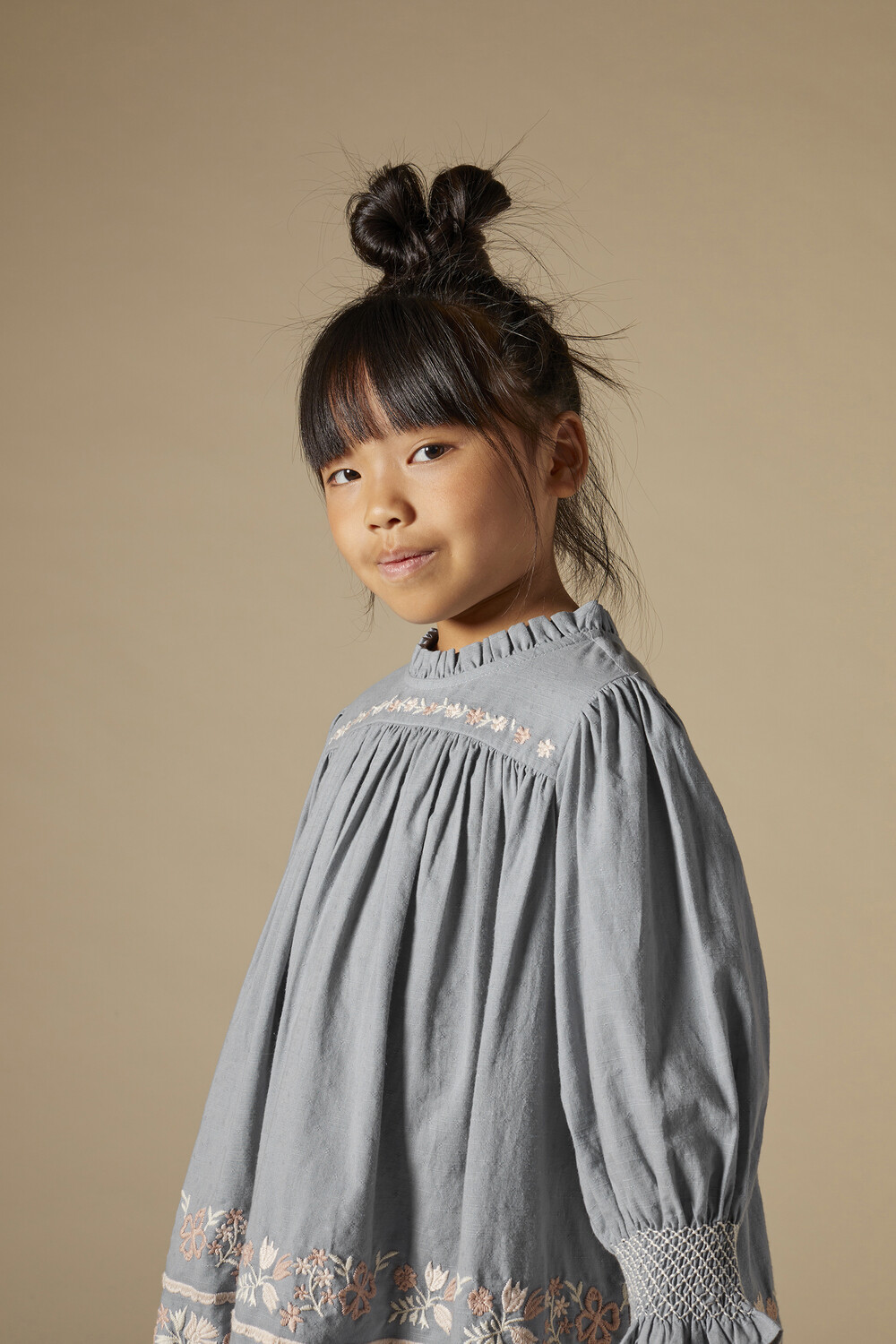 LILYBLUE MOUNTAIN _ Apolina