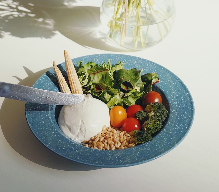 부라타치즈 샐러드 브라타