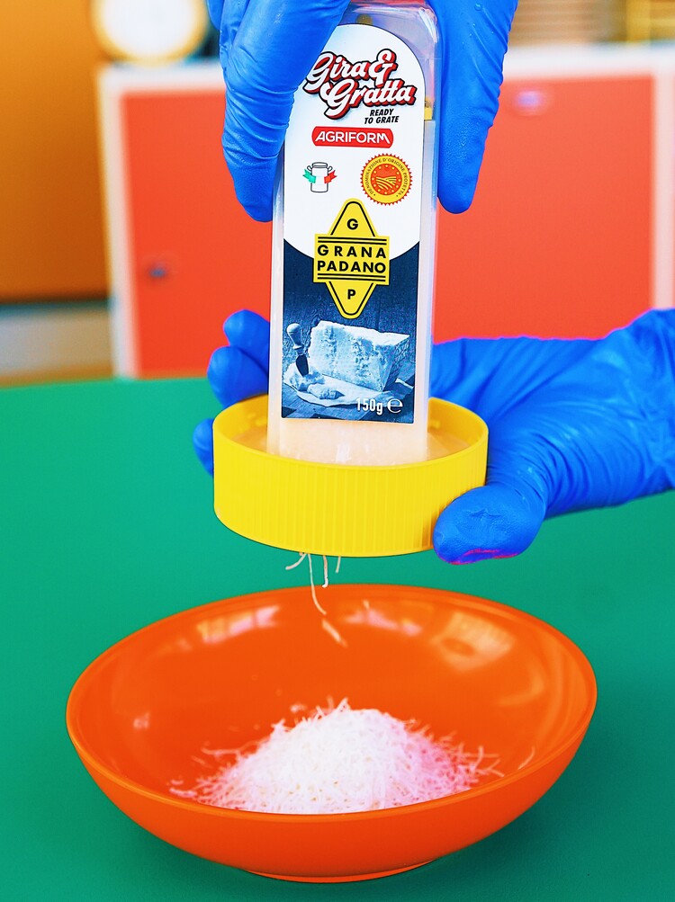 아그리폼 그라나파다노 치즈