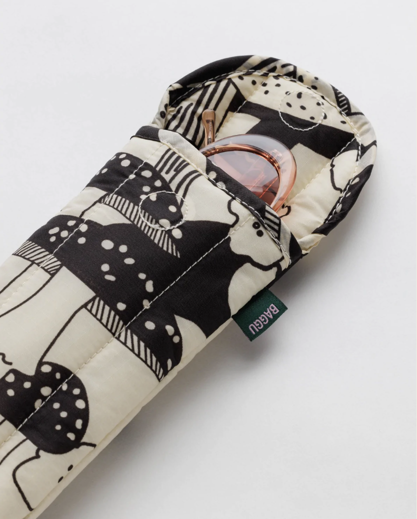 Baggu Puffy Glasses Sleeve