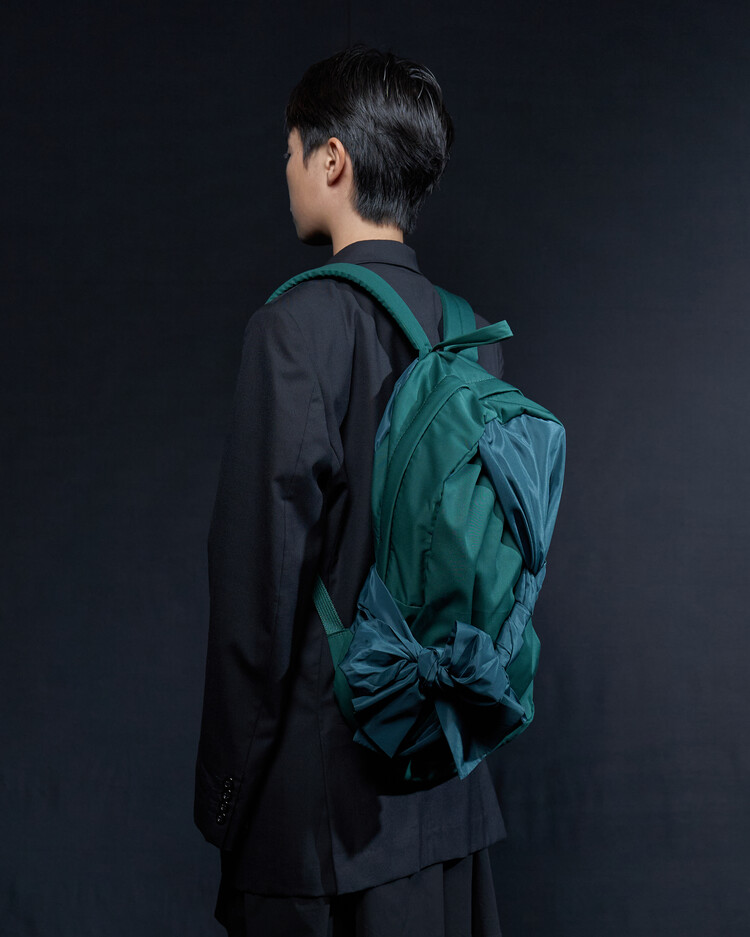 バックパック・リュック IUGAMAKARAS Knotted Backpack Peacock Green IUG22B15PG Knotted Backpack (Peacock Green)