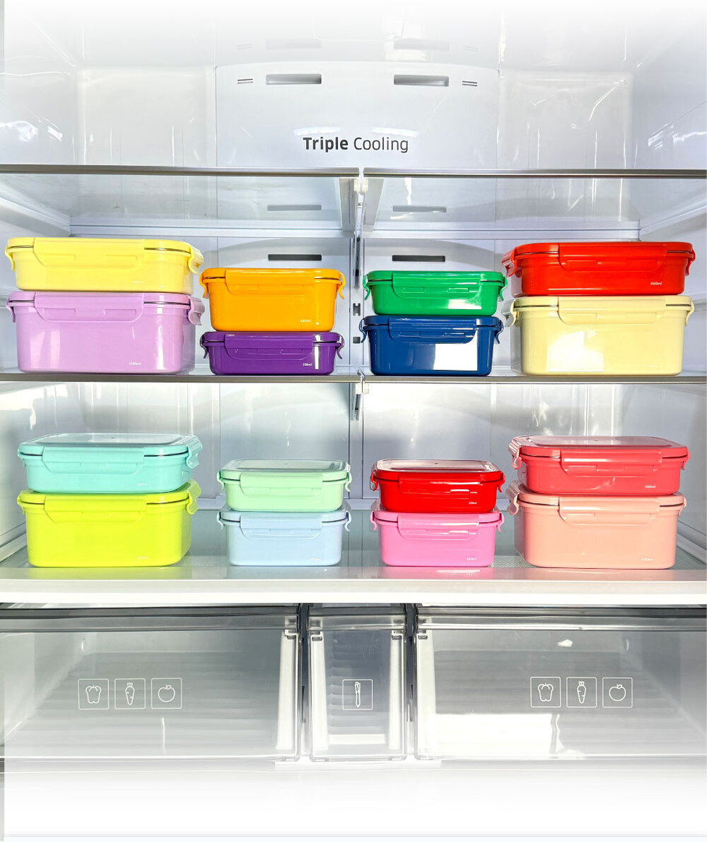 지켜텐 320ml 480ml 560ml 1100ml 비비드컬러 파스텔컬러 냉장고에 정리되어있는 컬러풀한 스텐 밀폐용기