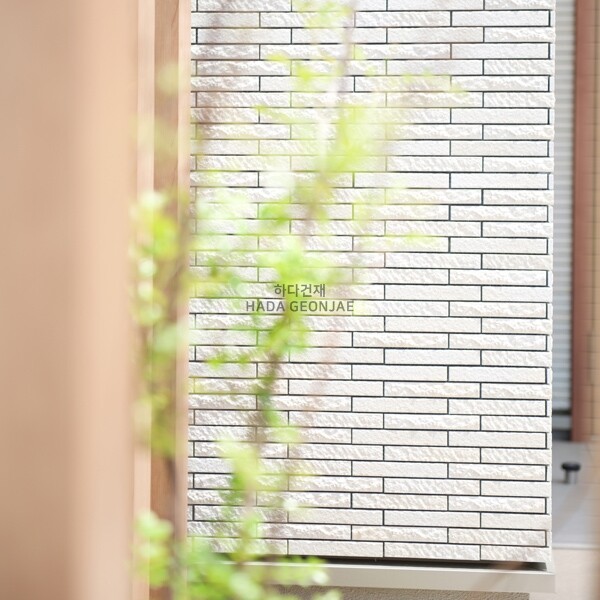 아이코트료와 소피아타일 711 / 하다건재 일본타일 아이콧료와 ICOT RYOWA