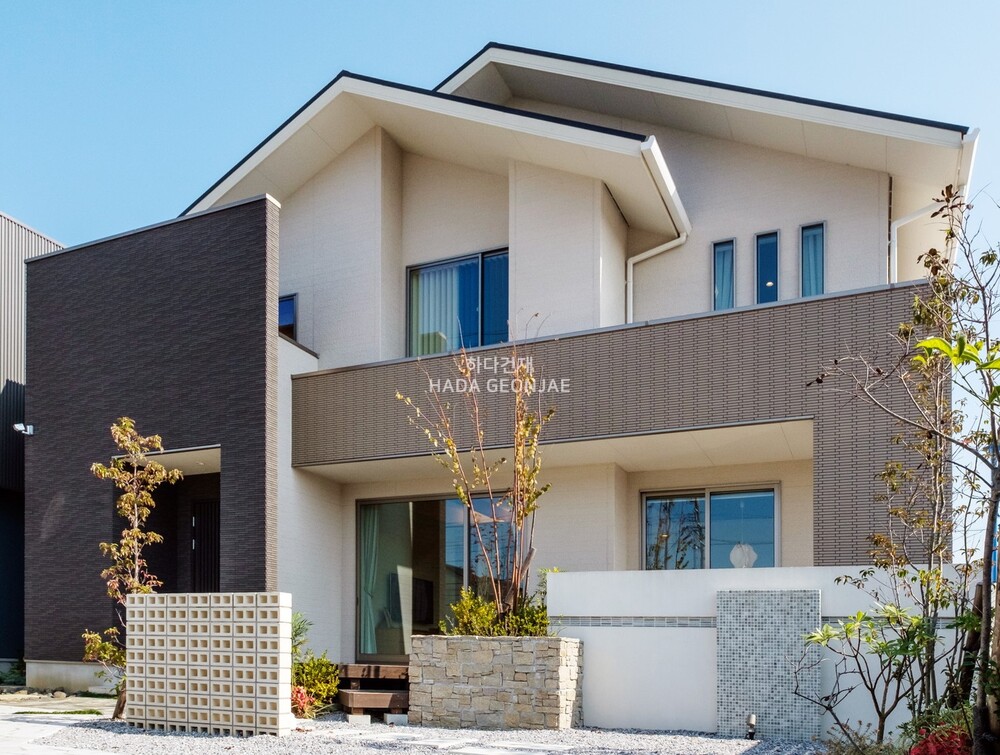 아이코트료와 윙보더타일 13M / 하다건재 일본타일 아이콧료와 ICOTRYOWA