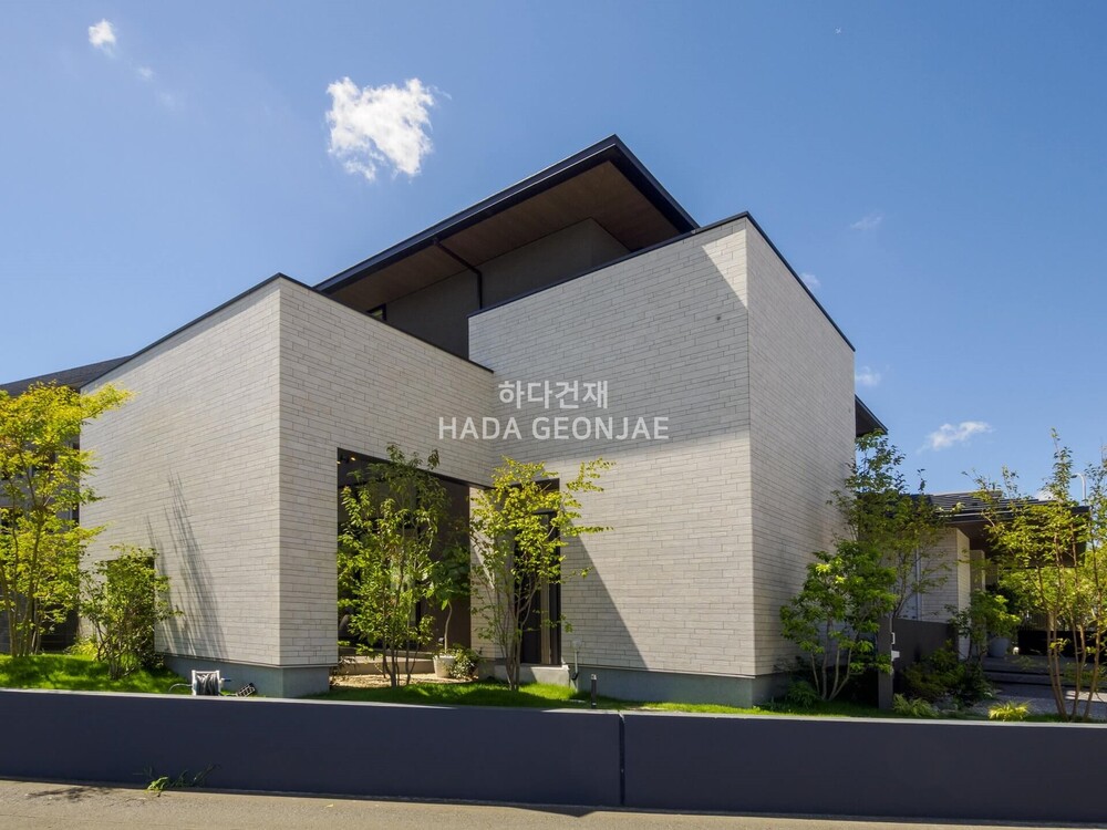 어반그랜드보더타일 D21 아이코트료와 / 하다건재 일본타일 ICOT RYOWA 아이콧료와