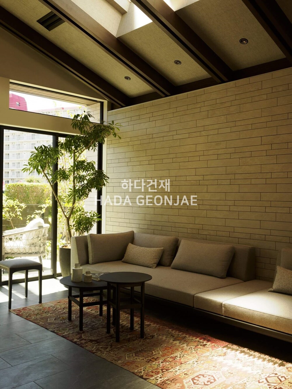 어반그랜드보더타일 D21 아이코트료와 / 하다건재 일본타일 ICOT RYOWA 아이콧료와