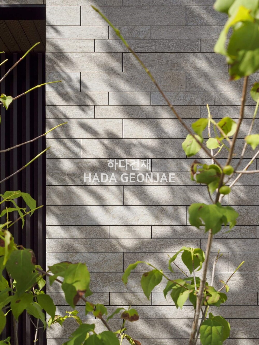 어반그랜드보더타일 D23 아이코트료와 / 하다건재 일본타일 ICOT RYOWA 아이콧료와