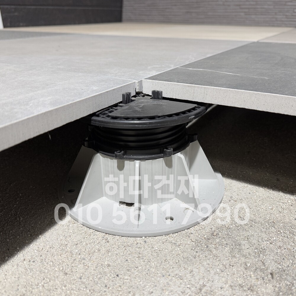 포세린타일 페데스탈시공 / 하다건재