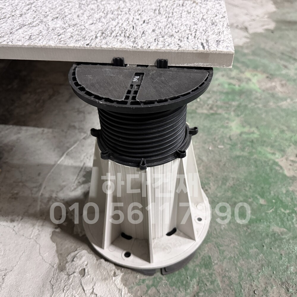 포세린타일 페데스탈시공 / 하다건재