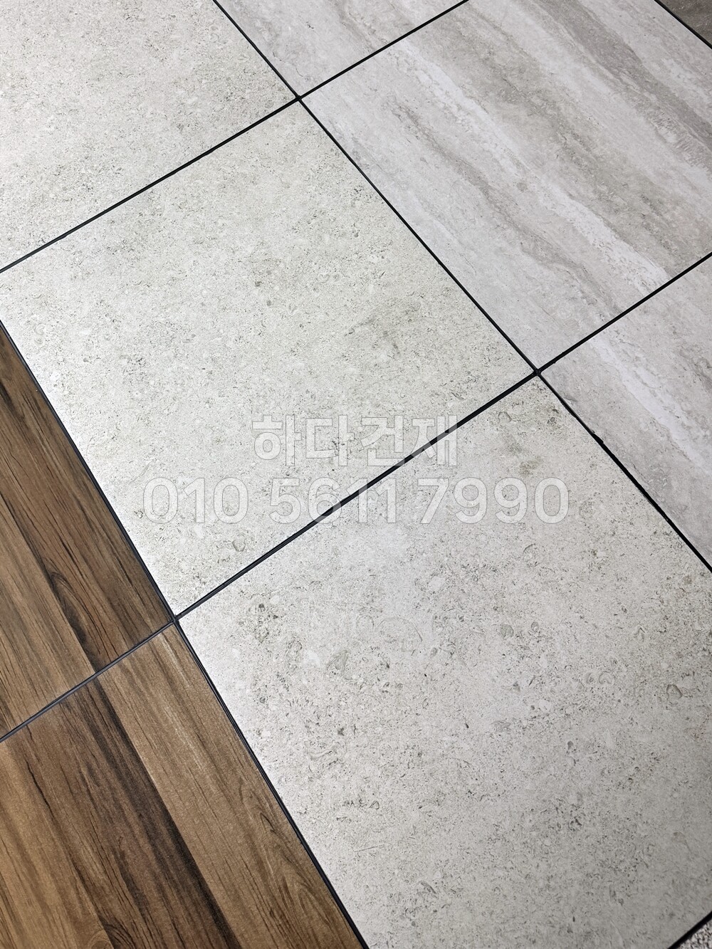 포세린타일 페데스탈타일 셀엠버(아이보리톤) 시공사례 / 하다건재