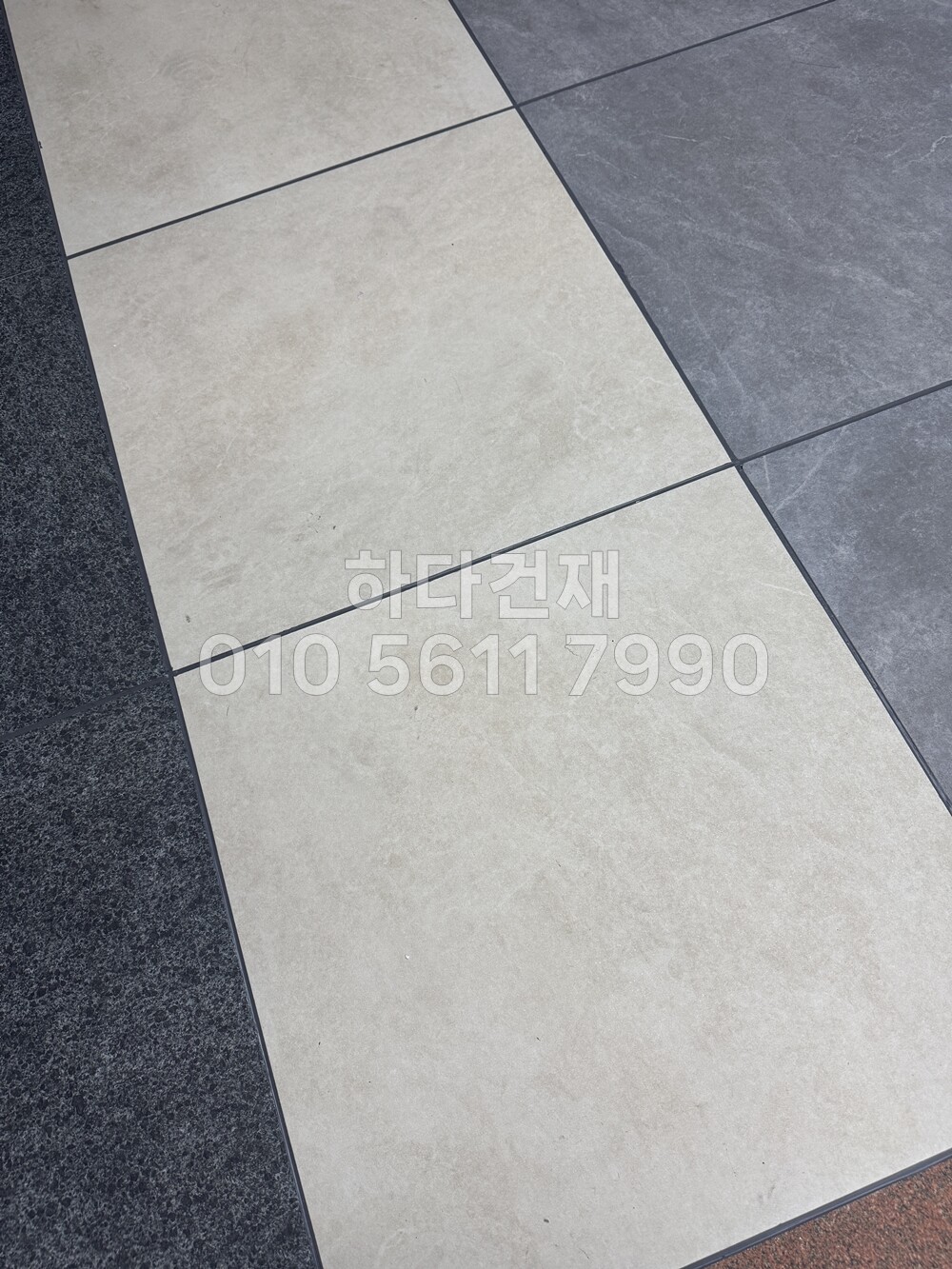 포세린타일 페데스탈타일 까사로마베이지 시공사례 / 하다건재