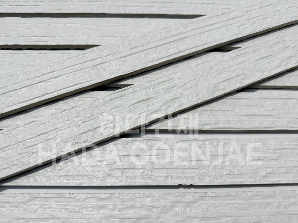 롱비치타일 600x48x10T 화이트 / 하다건재 세라믹타일