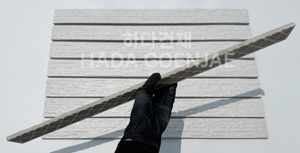 롱비치타일 600x48x10T 화이트 / 하다건재 세라믹타일