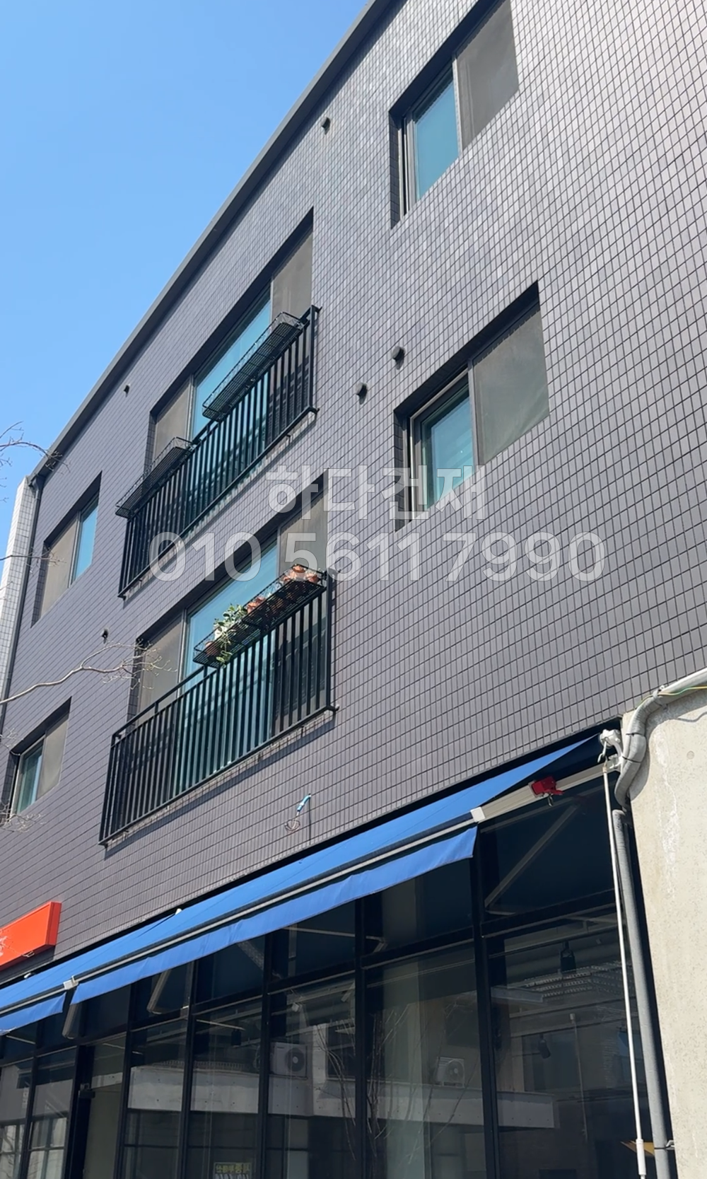 안센트타일 501번세로결, 508번가로결 투톤빌딩 시공사례 / 하다건재 아이쿄트료와 일본수입타일