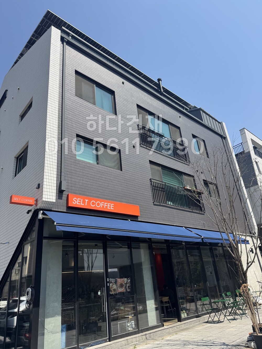 안센트타일 501번세로결, 508번가로결 투톤빌딩 시공사례 / 하다건재 아이쿄트료와 일본수입타일