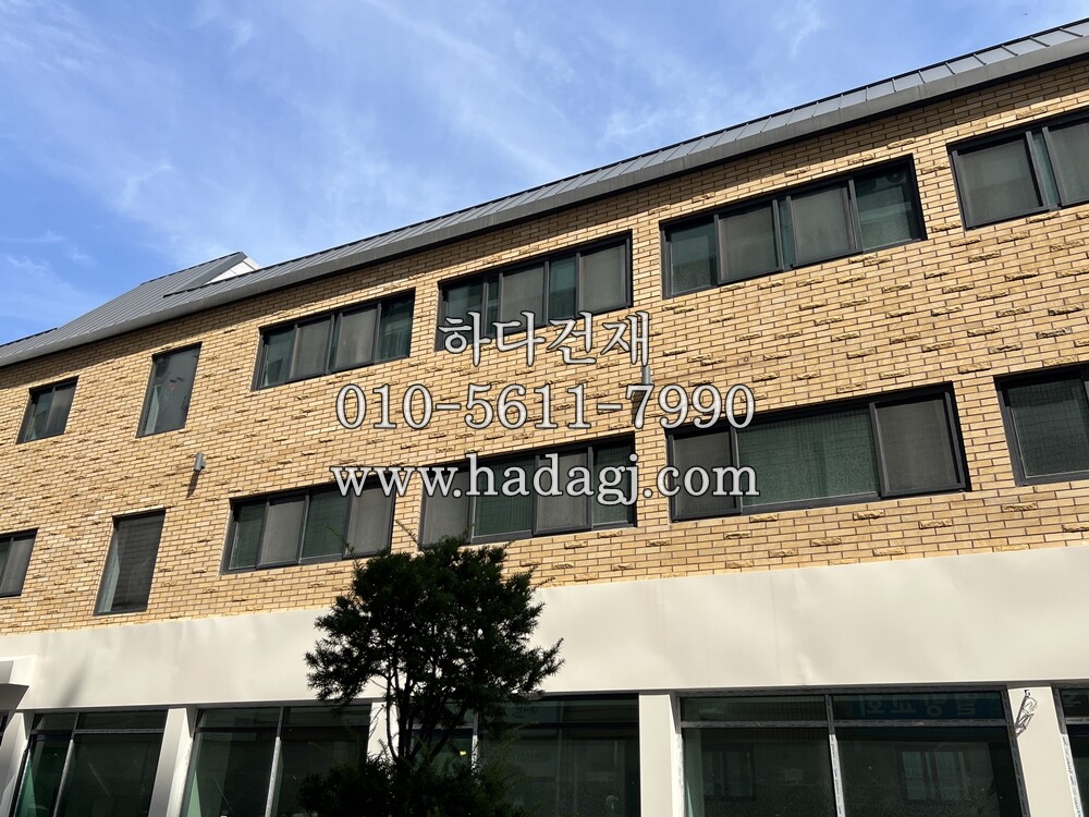 라임스톤 300x70 평스톤 혹두기스톤 / 하다건재 천연석타일 시공사례