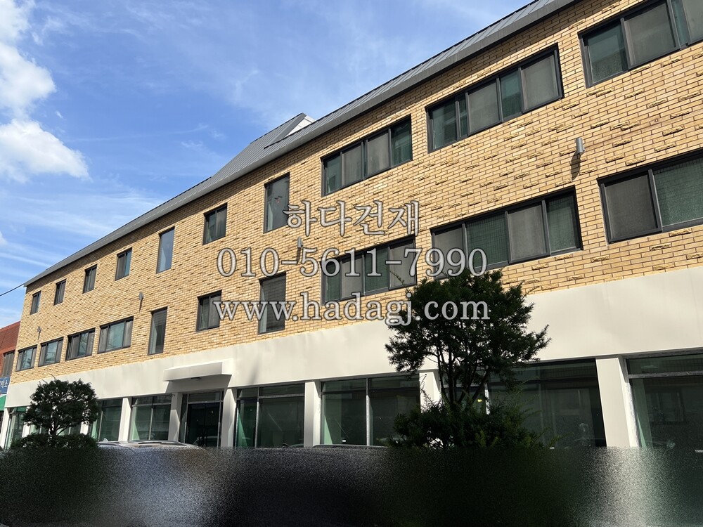 라임스톤 300x70 평스톤 혹두기스톤 / 하다건재 천연석타일 시공사례