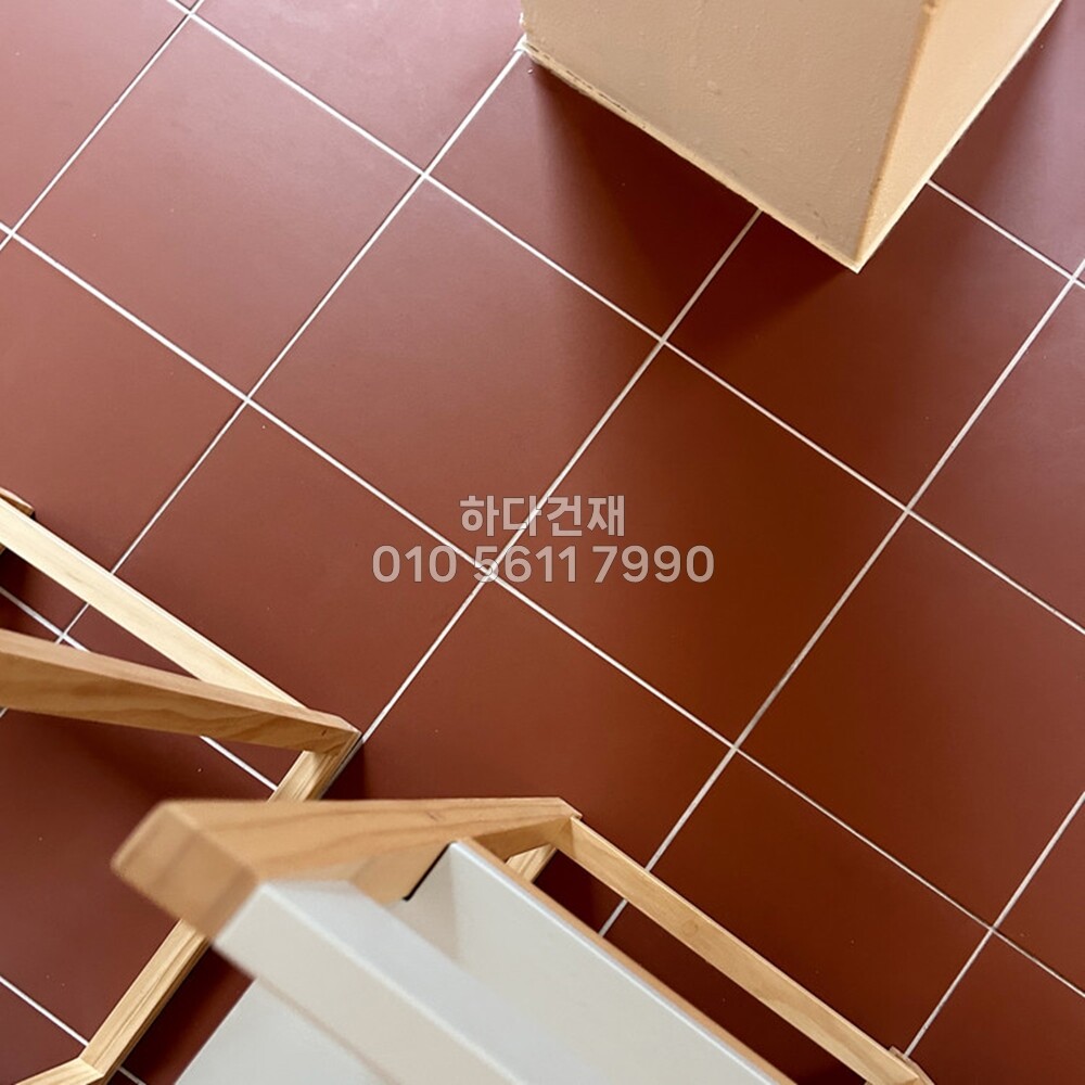 테라코타타일 300x300x8.5T 로즈 / 하다건재