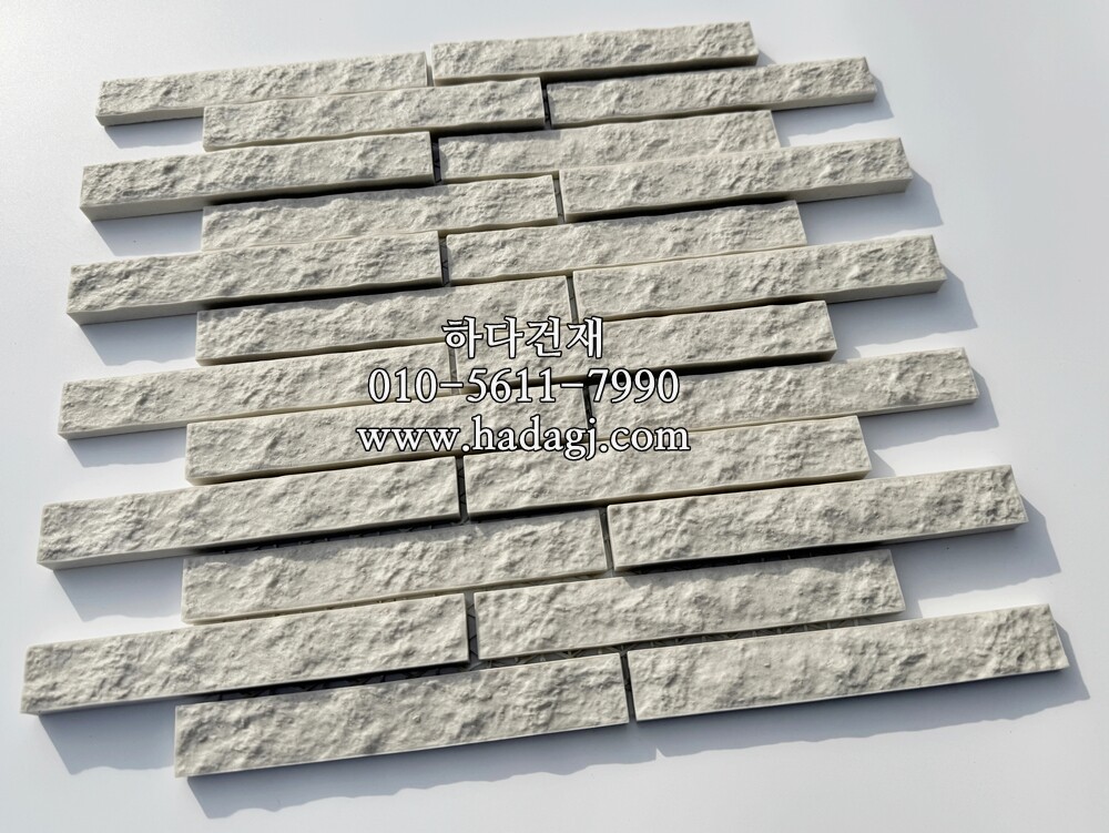 라이브테세라타일 80번컬러 아이콧료와 / 하다건재 일본타일 ICOTRYOWA