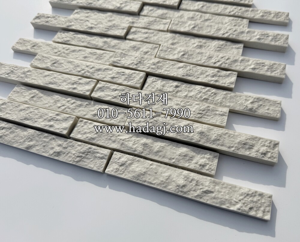 라이브테세라타일 80번컬러 아이콧료와 / 하다건재 일본타일 ICOTRYOWA