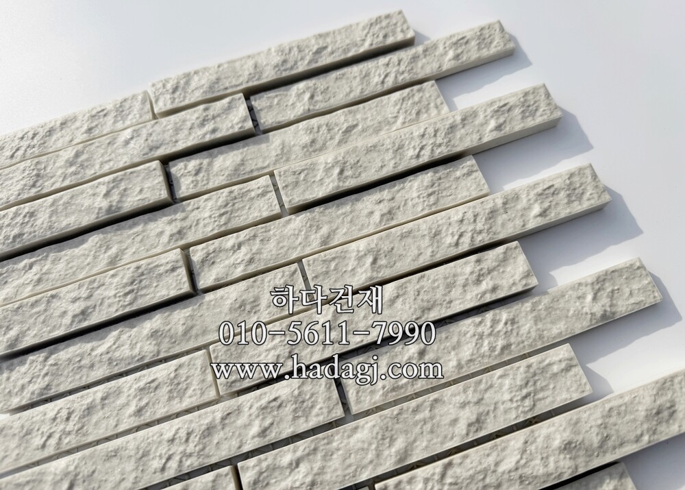 라이브테세라타일 80번컬러 아이콧료와 / 하다건재 일본타일 ICOTRYOWA