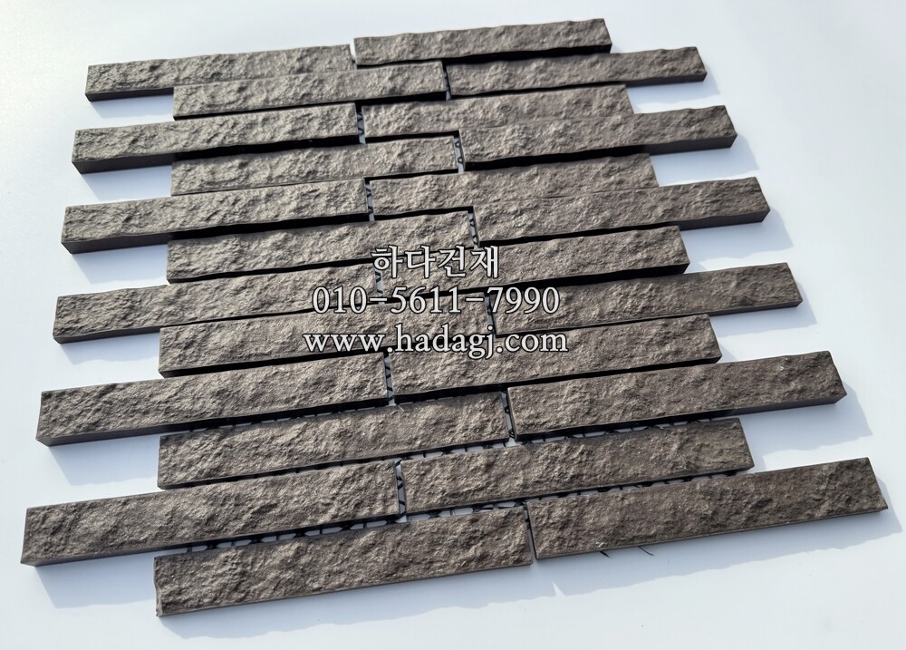 라이브테세라타일 84번컬러 아이코트료와 / 하다건재 일본타일 ICOTRYOWA