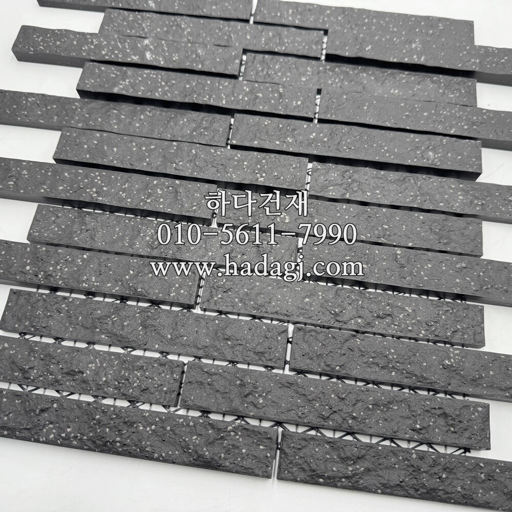 라이브테세라타일 85번컬러 아이코트료와 / 하다건재 일본타일 ICOTRYOWA