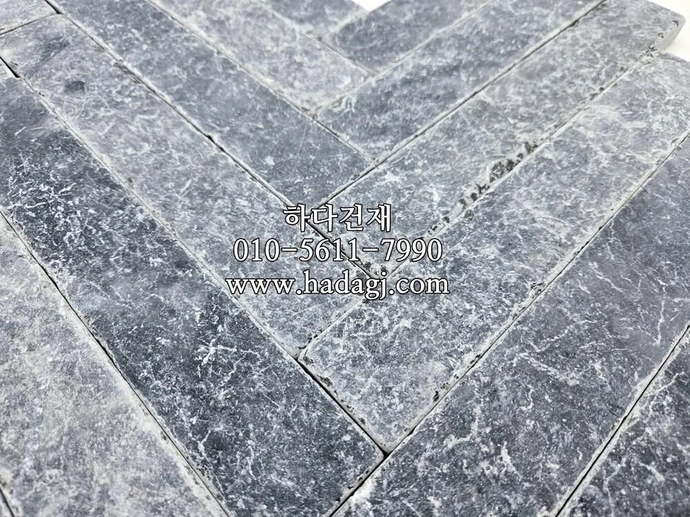 고딕블루스톤 300x50x20T / 하다건재 천연석타일 블루스톤텀블