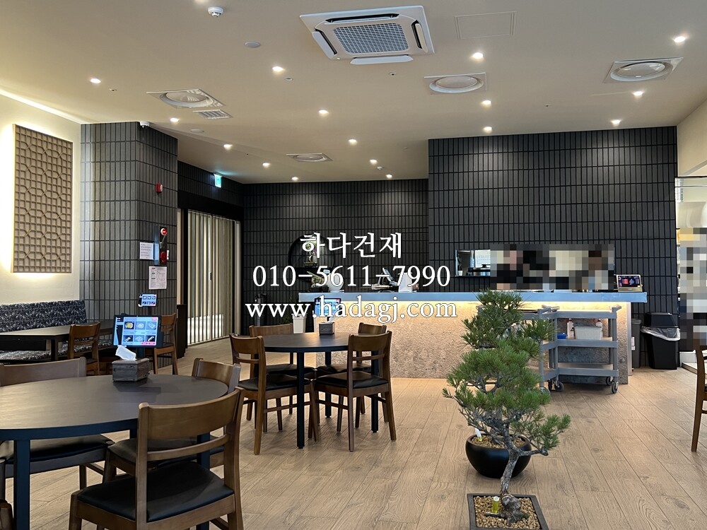 올라운더 점토타일 240x60x12T 블랙 시공사례/ 하다건재