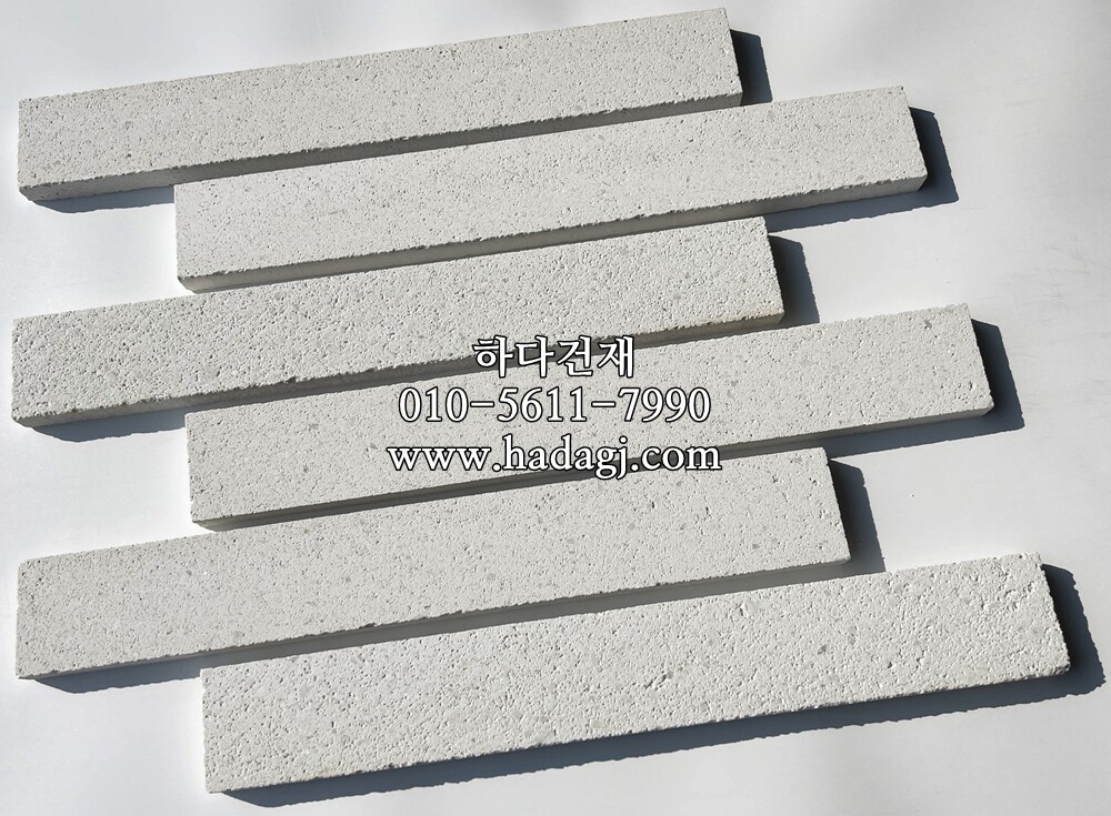 모노타일 390x55x15~17T 화이트 / 하다건재