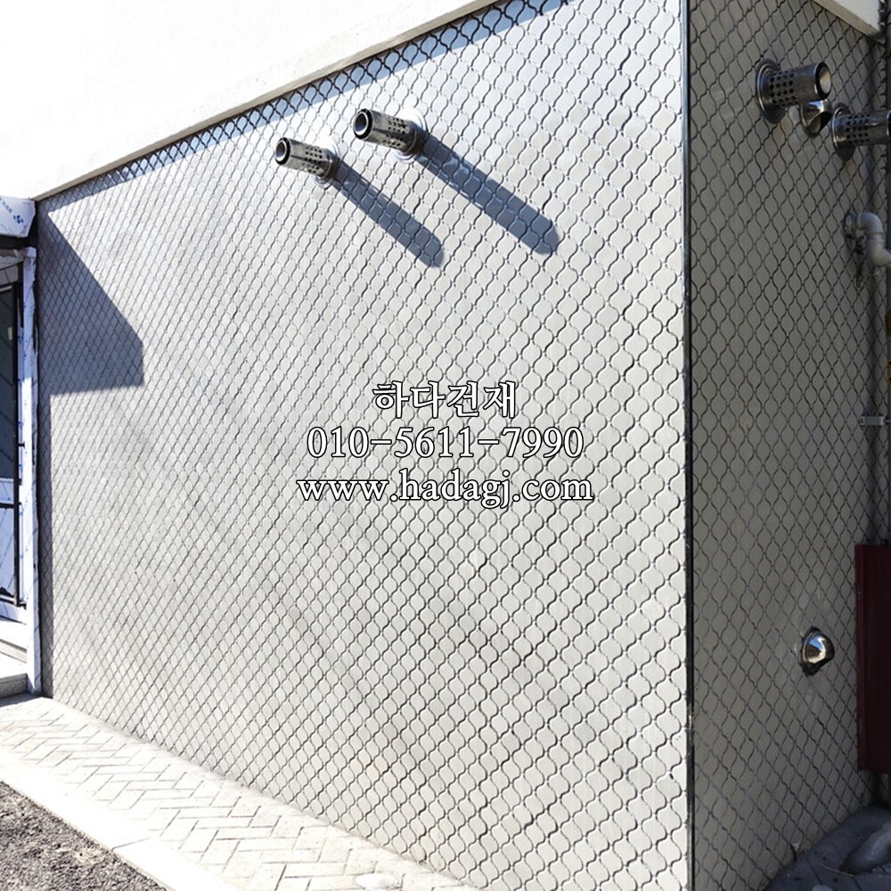 랜턴 모자이크타일 74x78x4T 라이트그레이 유광 / 하다건재